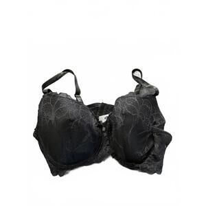 B. Luxe Elegant Black Lace Women's Bra 42D